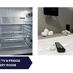 Fresh Modern Suite, Close To Hotspots אוס