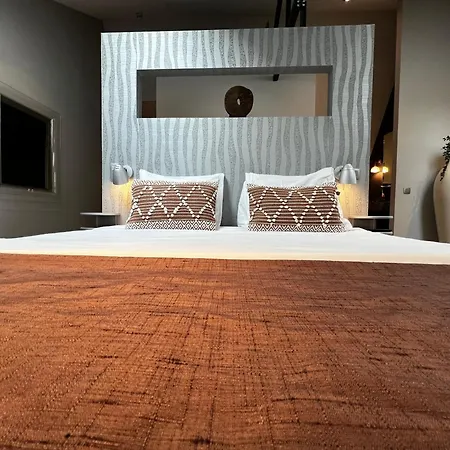 Vendégház Fresh Modern Suite, Close To Hotspots 3*