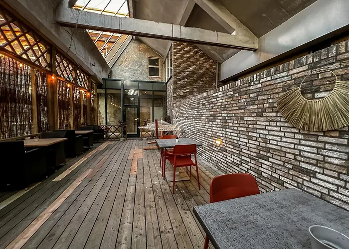 Fresh Modern Suite, Close To Hotspots *