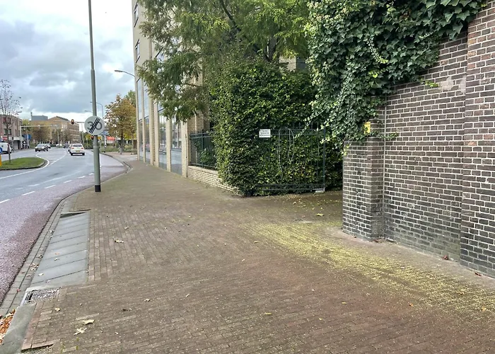 Διαμέρισμα Fresh Modern Suite, Close To Hotspots Oss