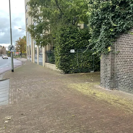 Apartamento Fresh Modern Suite, Close To Hotspots Oss